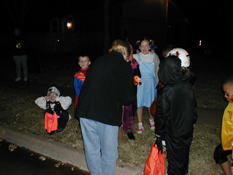 Halloween_Night_TC_9_copy.jpg (31460 bytes)